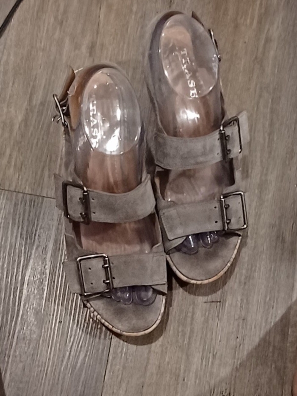 Trask Patsy Gray Suede Platform Sandal Size 91/2
